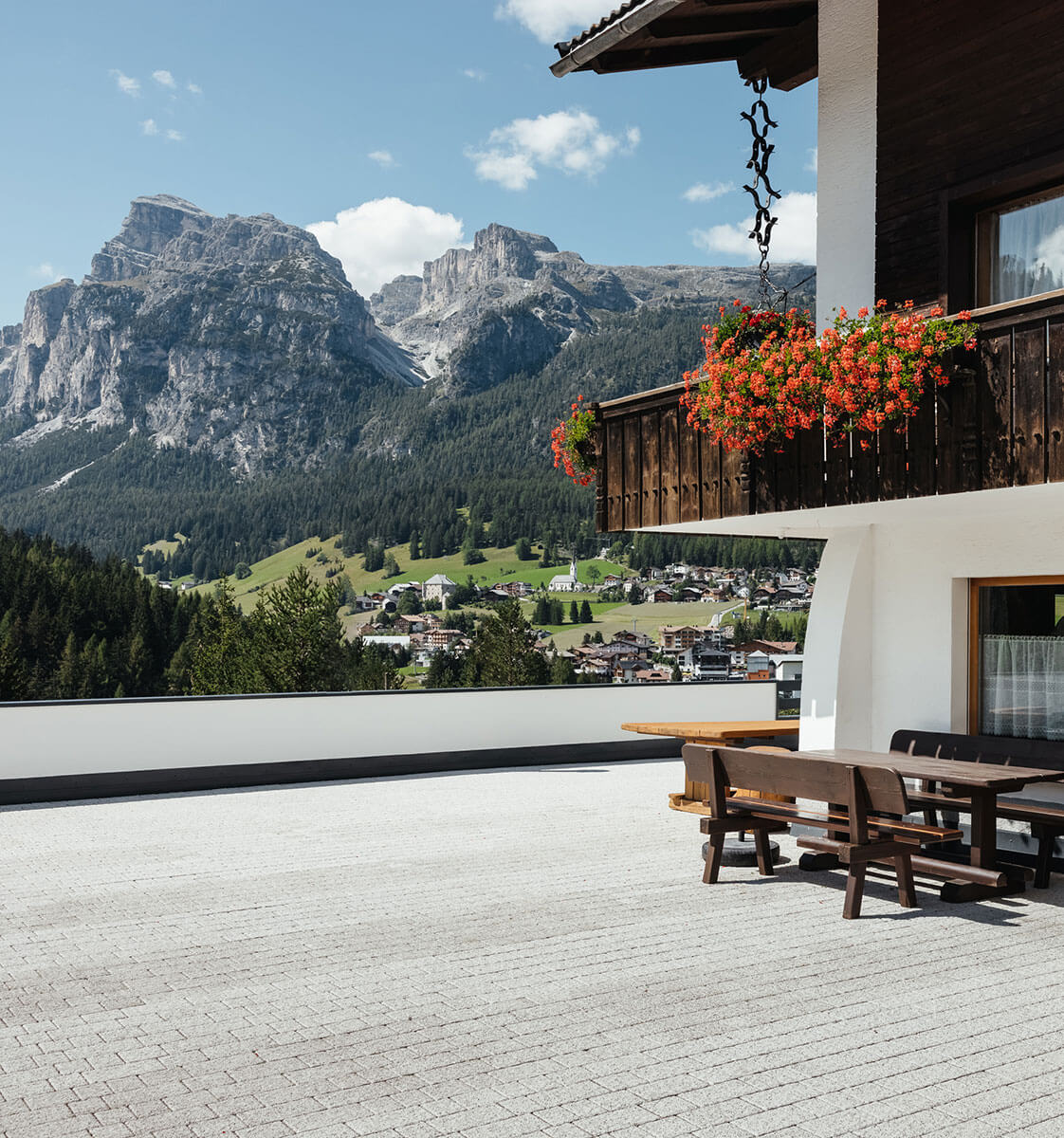 Terrazza con vista sulle montagne